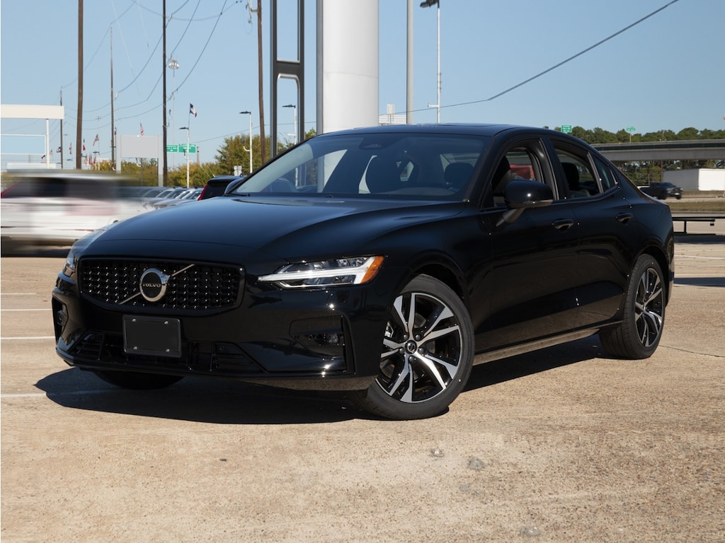 Used 2024 Volvo S60 B5 Plus Black Edition Sedan