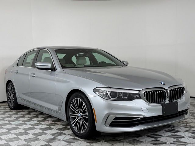 2019 BMW 5 Series 540i