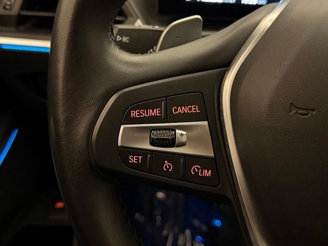 2024 BMW 3 Series 330i - Photo 41