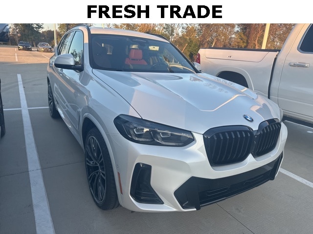 2023 BMW X3 30i's photo