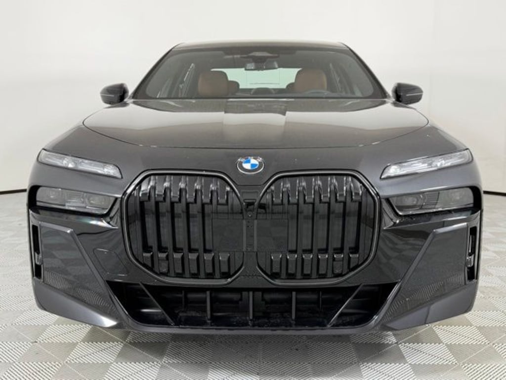 New 2026 BMW 760i xDrive Sedan