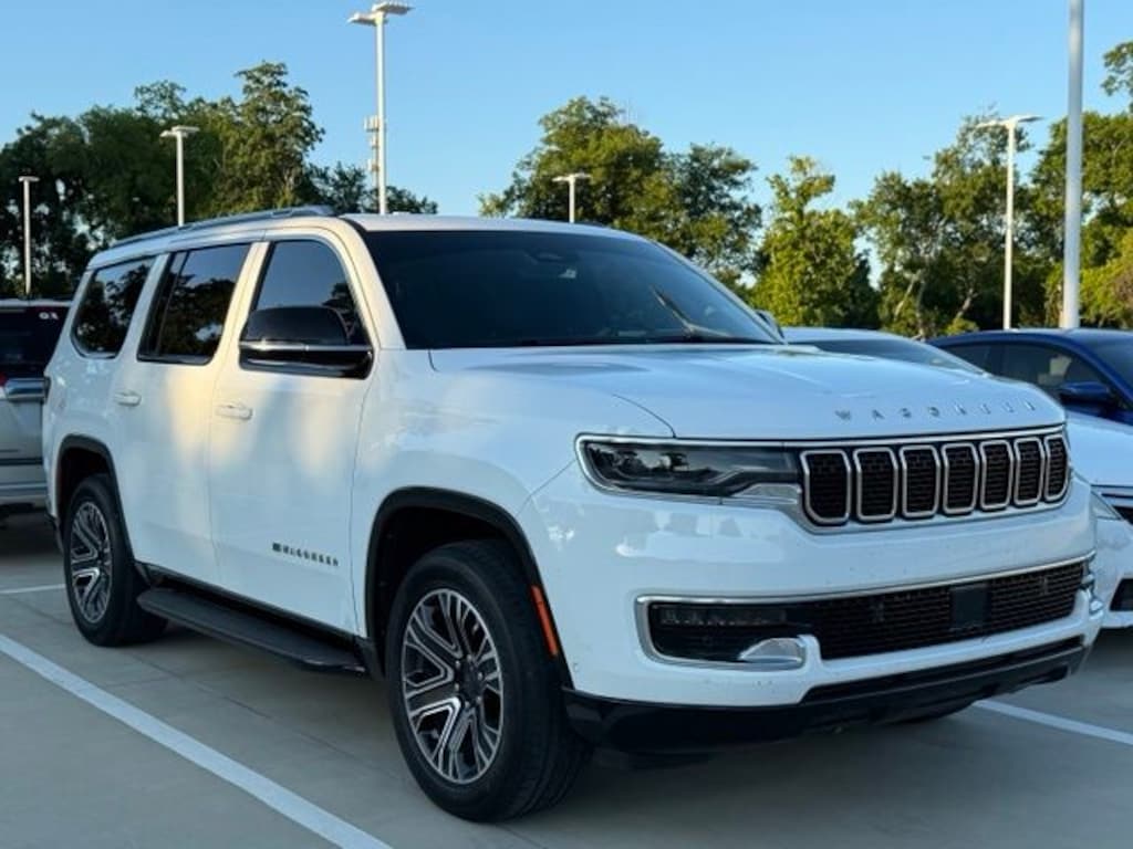 Used 2024 Jeep Wagoneer Base SUV