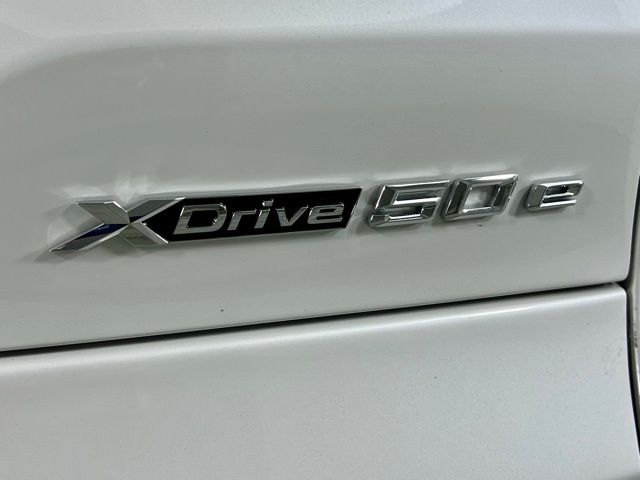 2026 BMW X5 50e - Photo 11