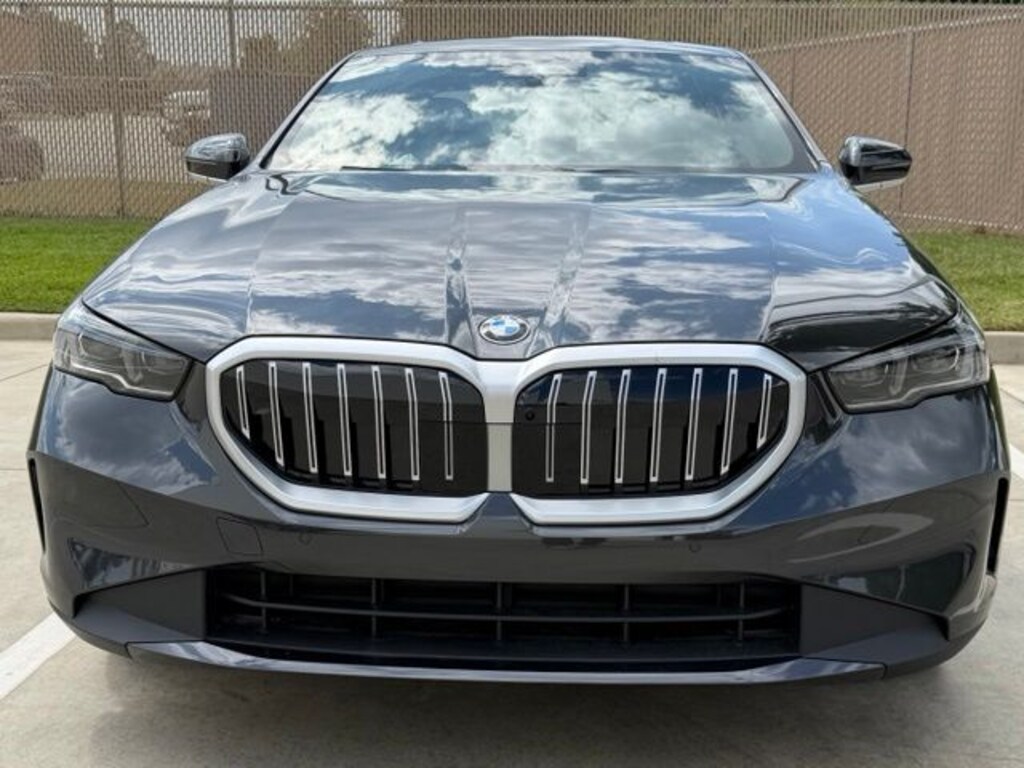 New 2027 BMW 540i xDrive Sedan