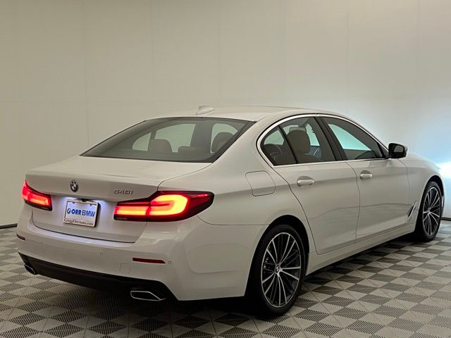 2023 BMW 5 Series 540i - Photo 9