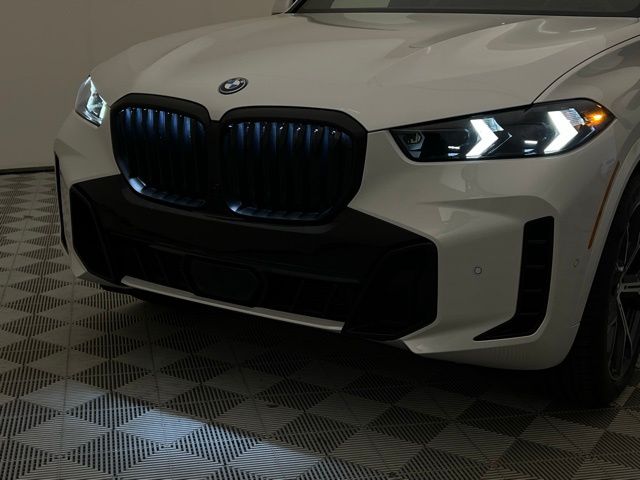 2026 BMW X5 50e - Photo 6