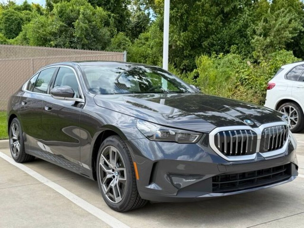 New 2027 BMW 540i xDrive Sedan
