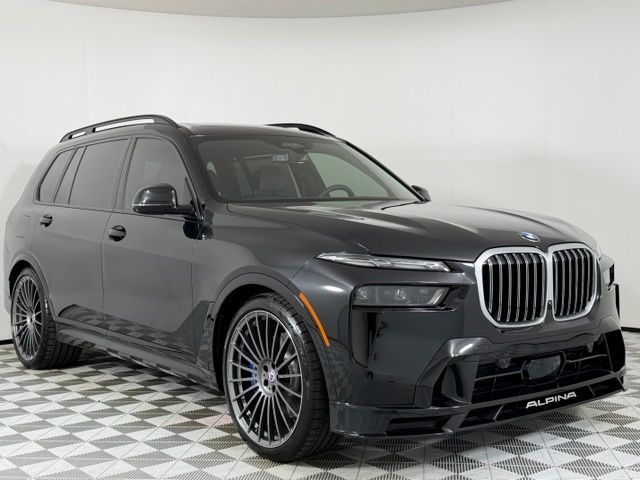 2026 BMW Alpina XB7