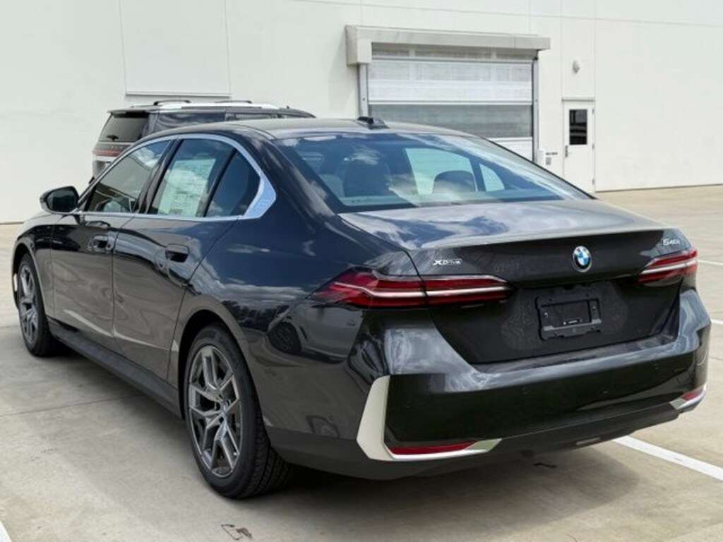 New 2027 BMW 540i xDrive Sedan