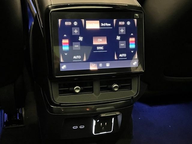 2026 Cadillac VISTIQ Sport - Photo 19