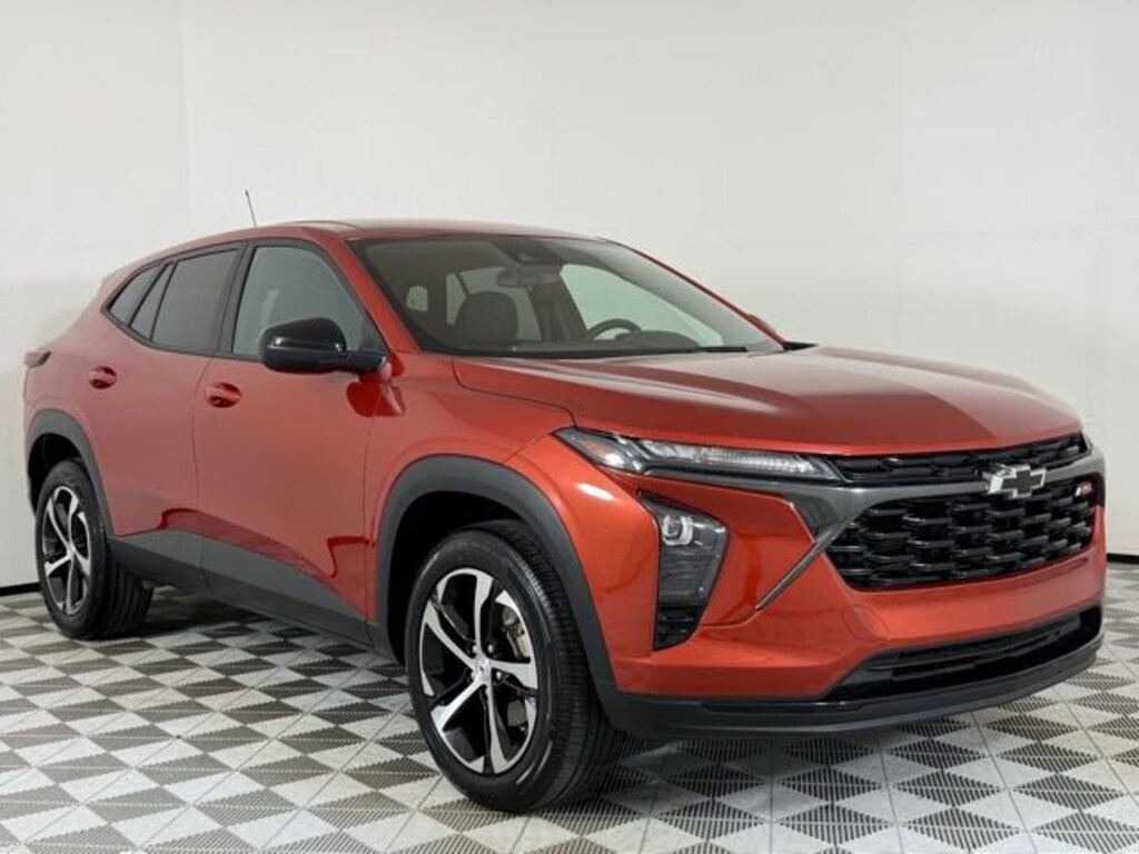 Used 2024 Chevrolet Trax 1RS SUV