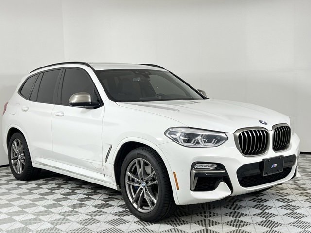 2019 BMW X3 40i's photo