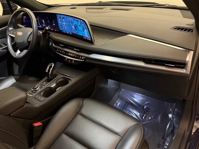 2025 Cadillac XT4 Premium Luxury - Photo 23