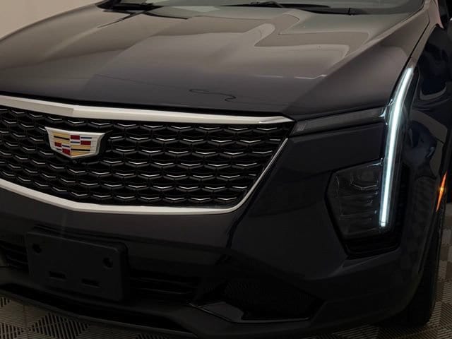 2025 Cadillac XT4 Premium Luxury - Photo 6