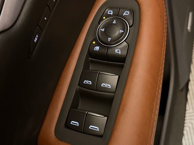2026 Cadillac XT5 Premium Luxury - Photo 17