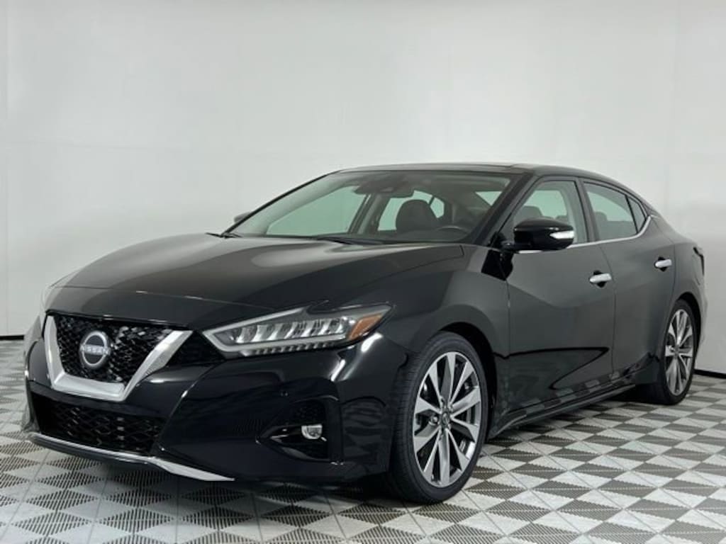 Used 2023 Nissan Maxima Platinum