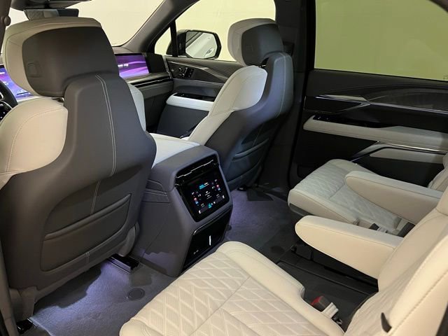 2026 Cadillac Escalade IQ Sport - Photo 21