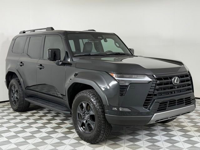2024 Lexus GX 460 550 Overtrail's photo