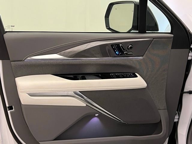 2026 Cadillac Escalade IQ Sport - Photo 18