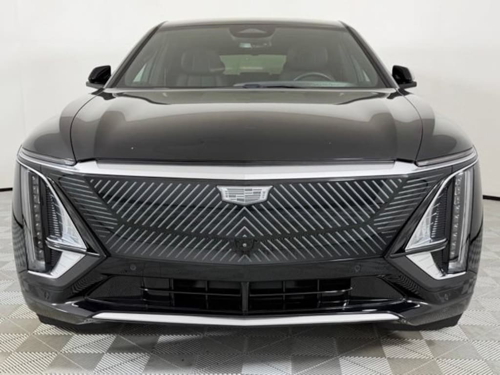 Used 2024 CADILLAC LYRIQ Luxury 1 SUV