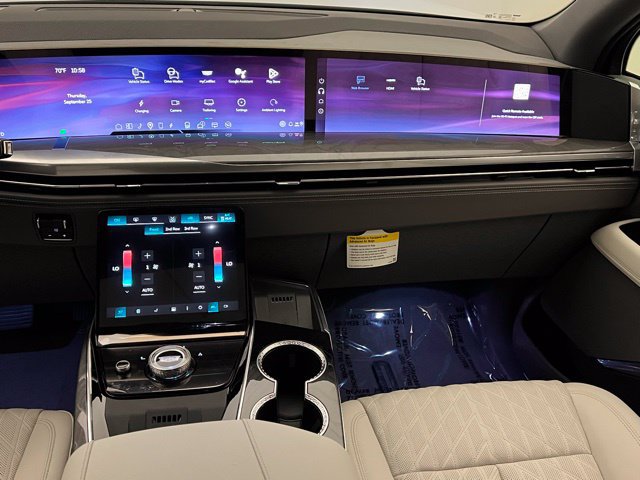 2026 Cadillac Escalade IQ Sport - Photo 30