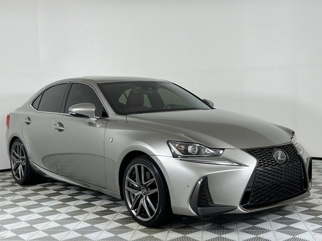 2020 Lexus IS 350 F SPORT's photo