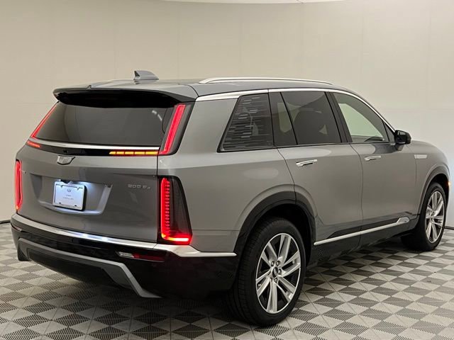 2026 Cadillac VISTIQ Luxury - Photo 8