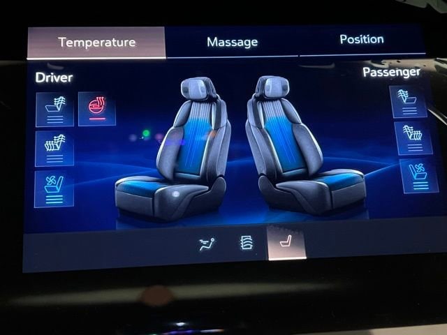 2026 Cadillac VISTIQ Luxury - Photo 28