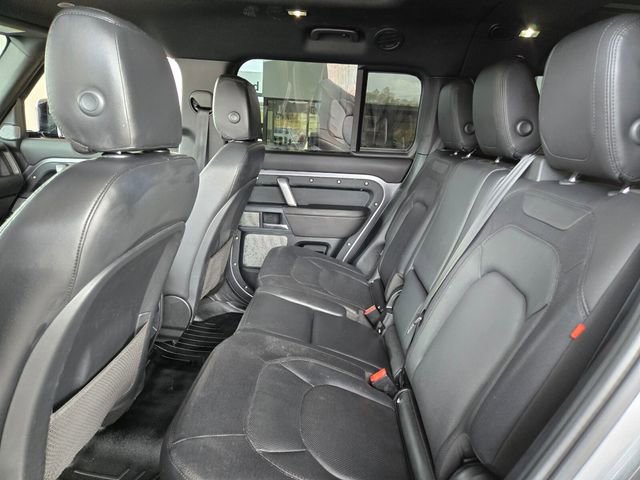 2024 Land Rover Defender X-Dynamic SE - Photo 14