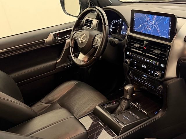 2023 Lexus GX LUXURY - Photo 29