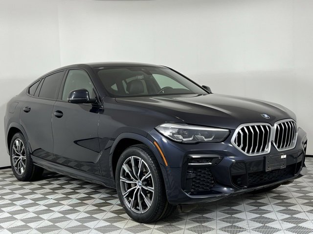 2023 BMW X6 40i's photo