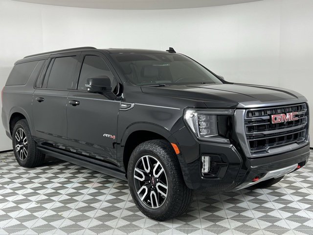 2024 GMC Yukon XL AT4's photo