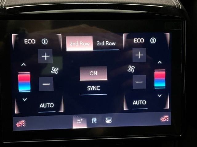 2026 Cadillac VISTIQ Luxury - Photo 19