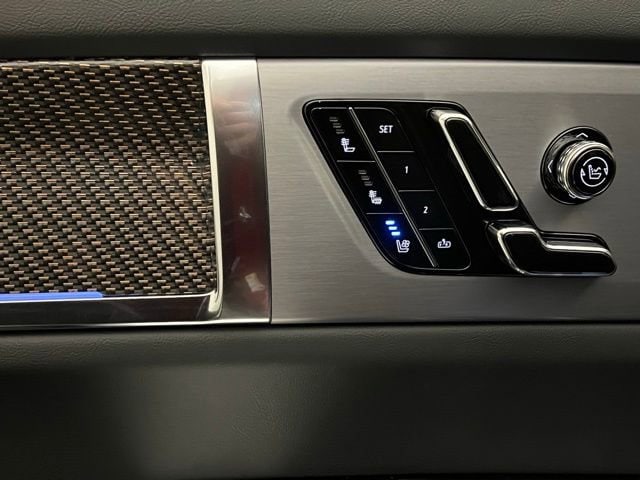 2026 Cadillac VISTIQ Sport - Photo 15