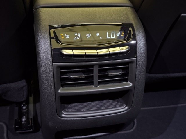 2026 Cadillac XT5 Premium Luxury - Photo 16