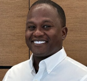 Staff member Antonio       Redik from 4849268e3744