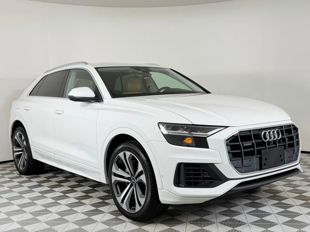 2021 Audi Q8 55 Premium Plus Tiptonic quattro's photo