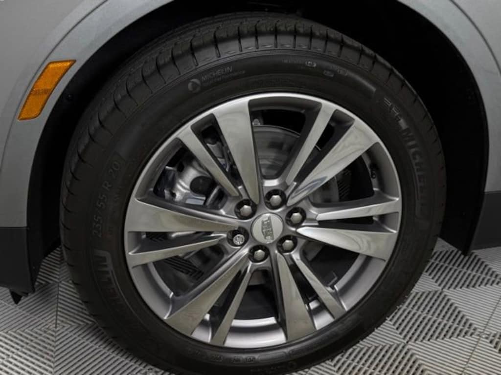 New 2026 CADILLAC XT5 Premium Luxury SUV