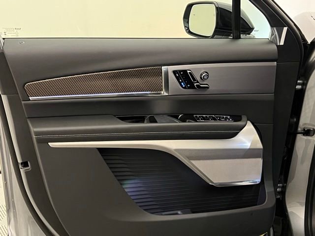 2026 Cadillac VISTIQ Luxury - Photo 13