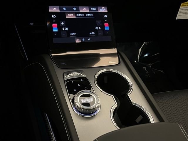 2026 Cadillac VISTIQ Luxury - Photo 31