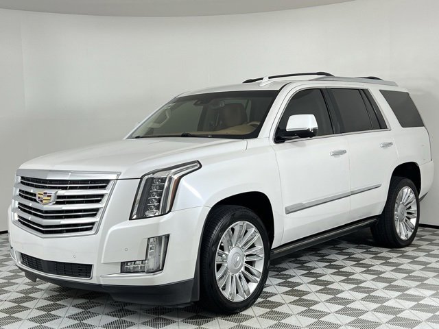 Used 2016 Cadillac Escalade Platinum with VIN 1GYS4DKJ3GR398508 for sale in Shreveport, LA