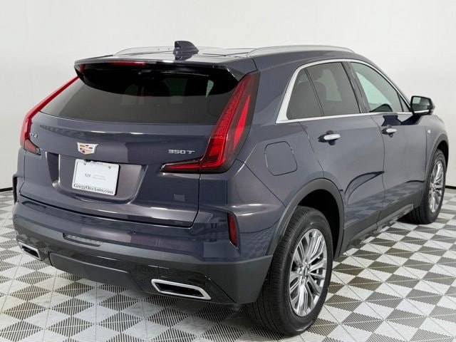 2025 Cadillac XT4 Premium Luxury - Photo 8