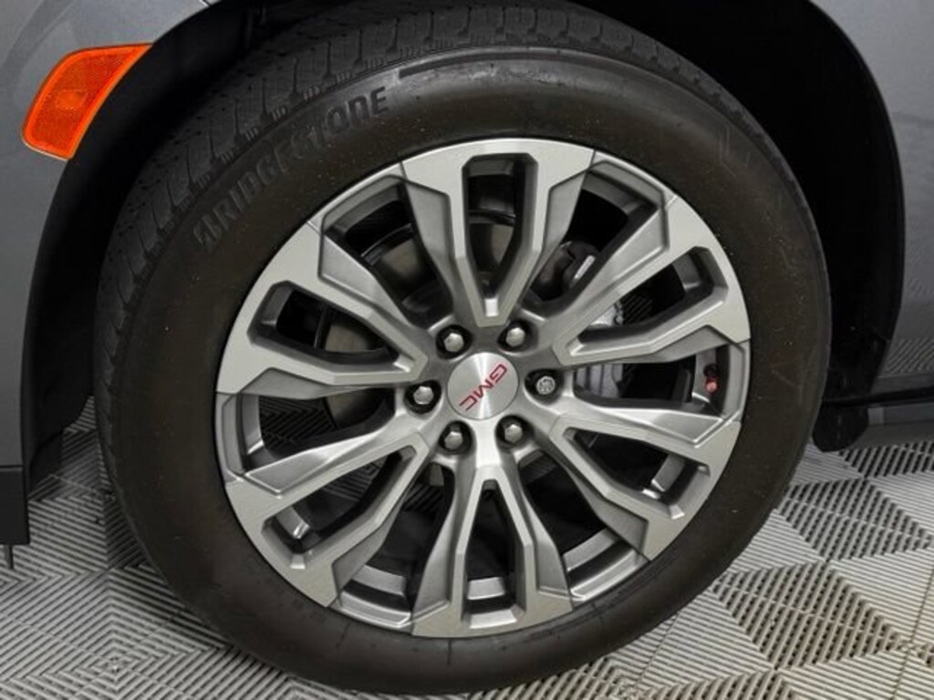 Used 2022 GMC Yukon Denali SUV