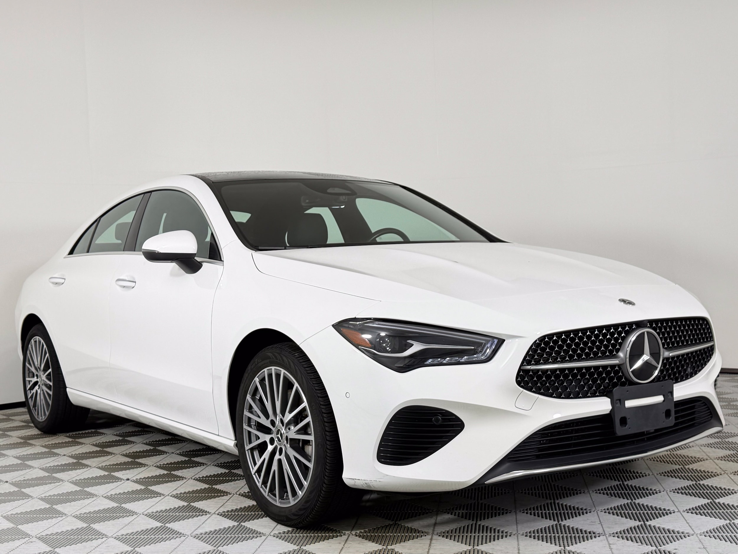 2025 Mercedes-Benz CLA 250