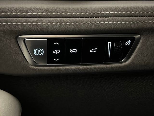 2026 Cadillac Escalade IQ Sport - Photo 40