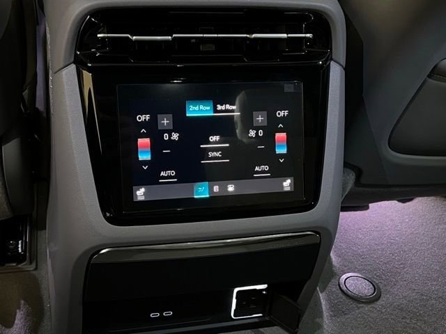 2026 Cadillac Escalade IQ Sport - Photo 23