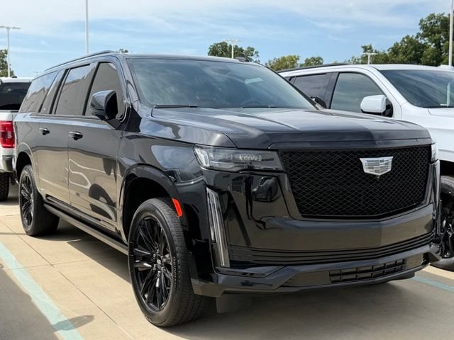 2023 Cadillac Escalade ESV