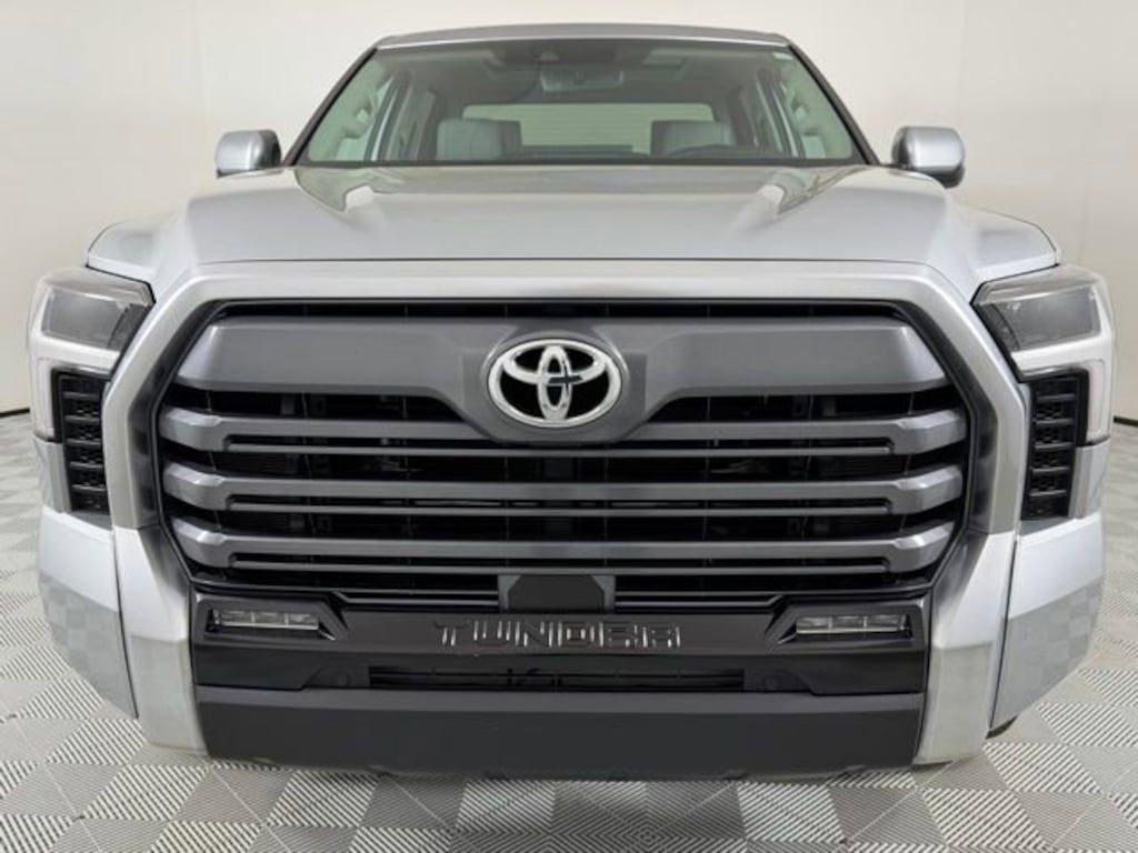Used 2022 Toyota Tundra 4WD Limited