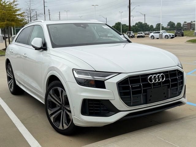 2021 Audi Q8 55 Premium Plus Tiptonic quattro's photo