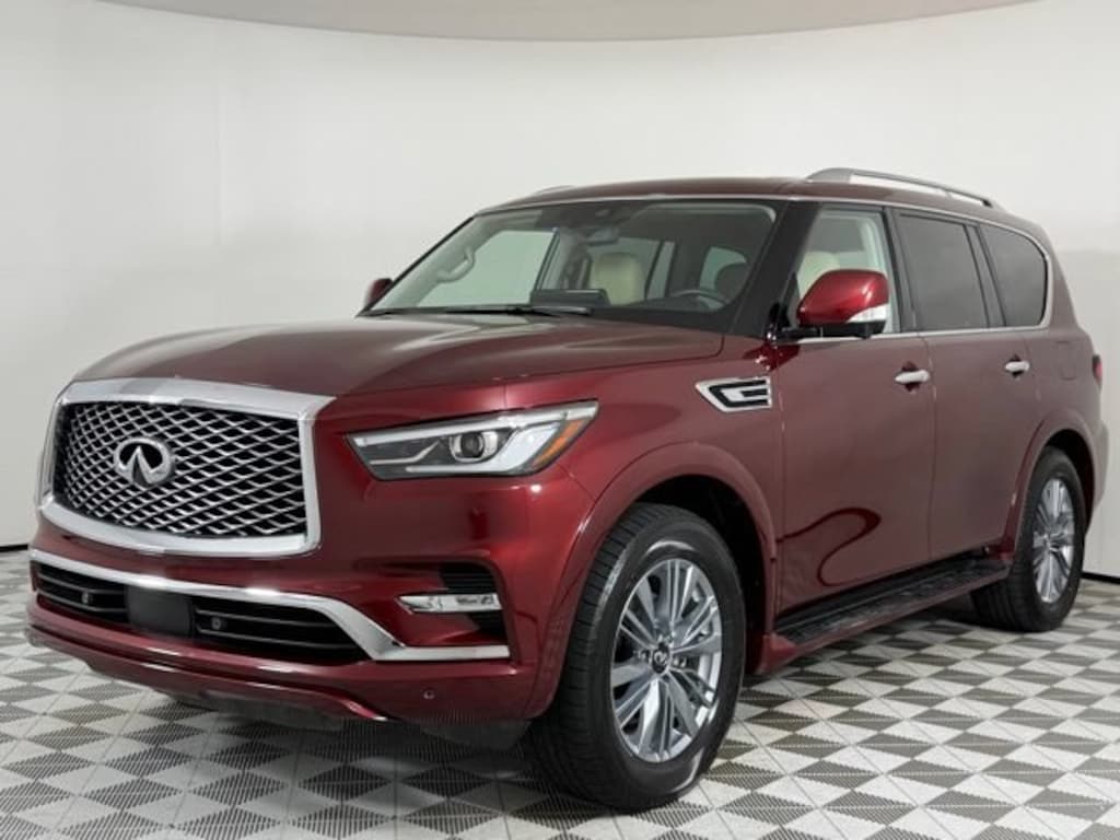 Used 2023 INFINITI QX80 Luxe